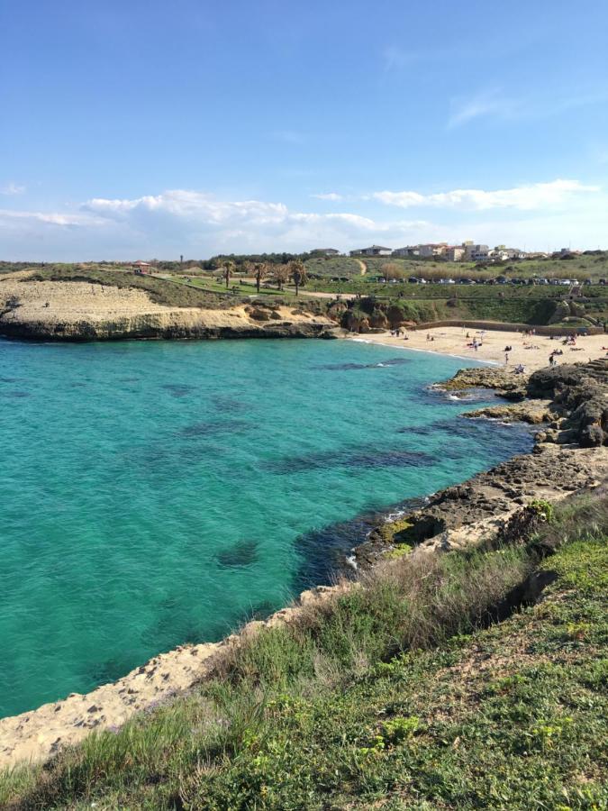 B&B La finestra sul porto Porto Torres Esterno foto