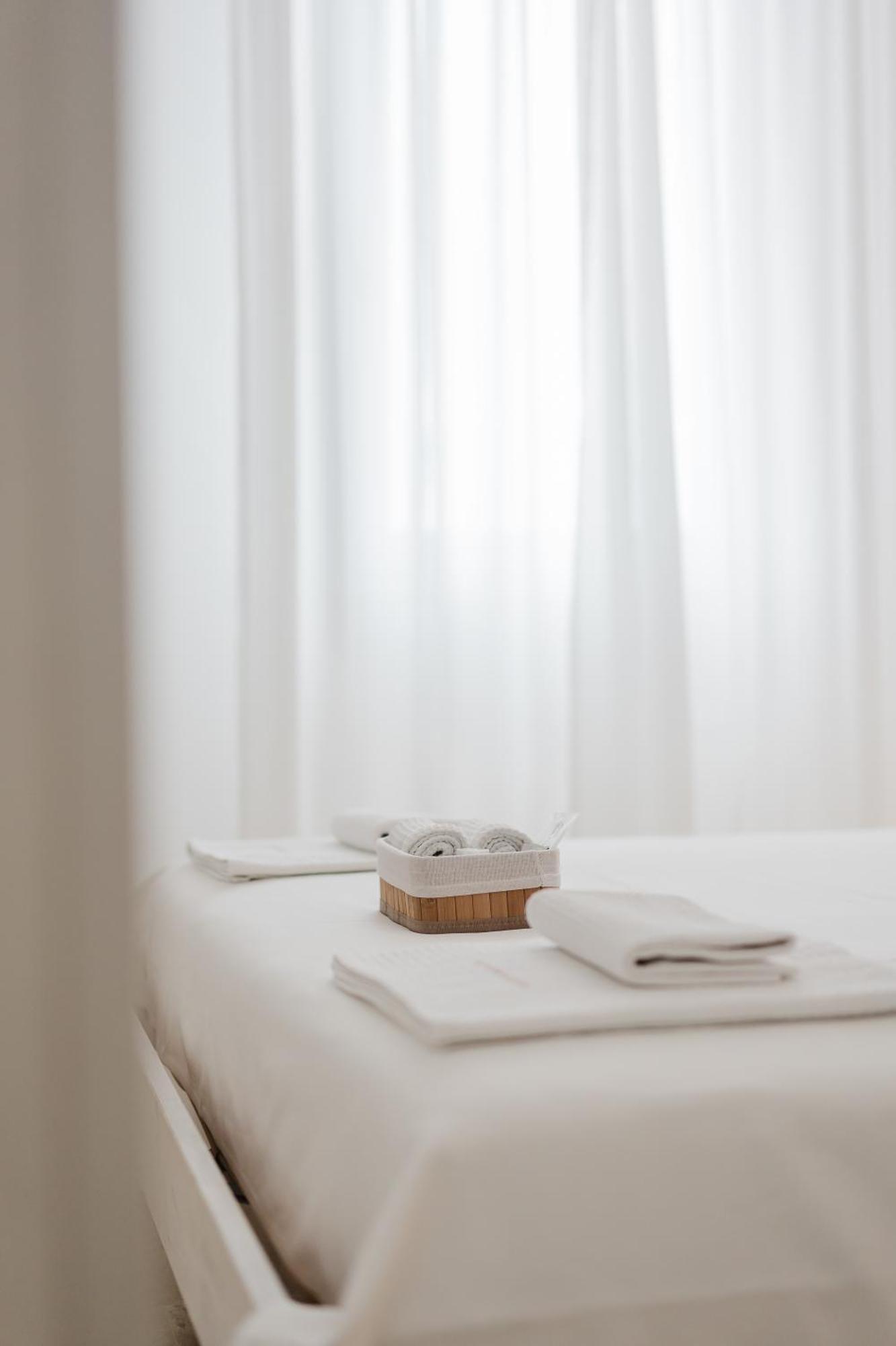 B&B La finestra sul porto Porto Torres Esterno foto