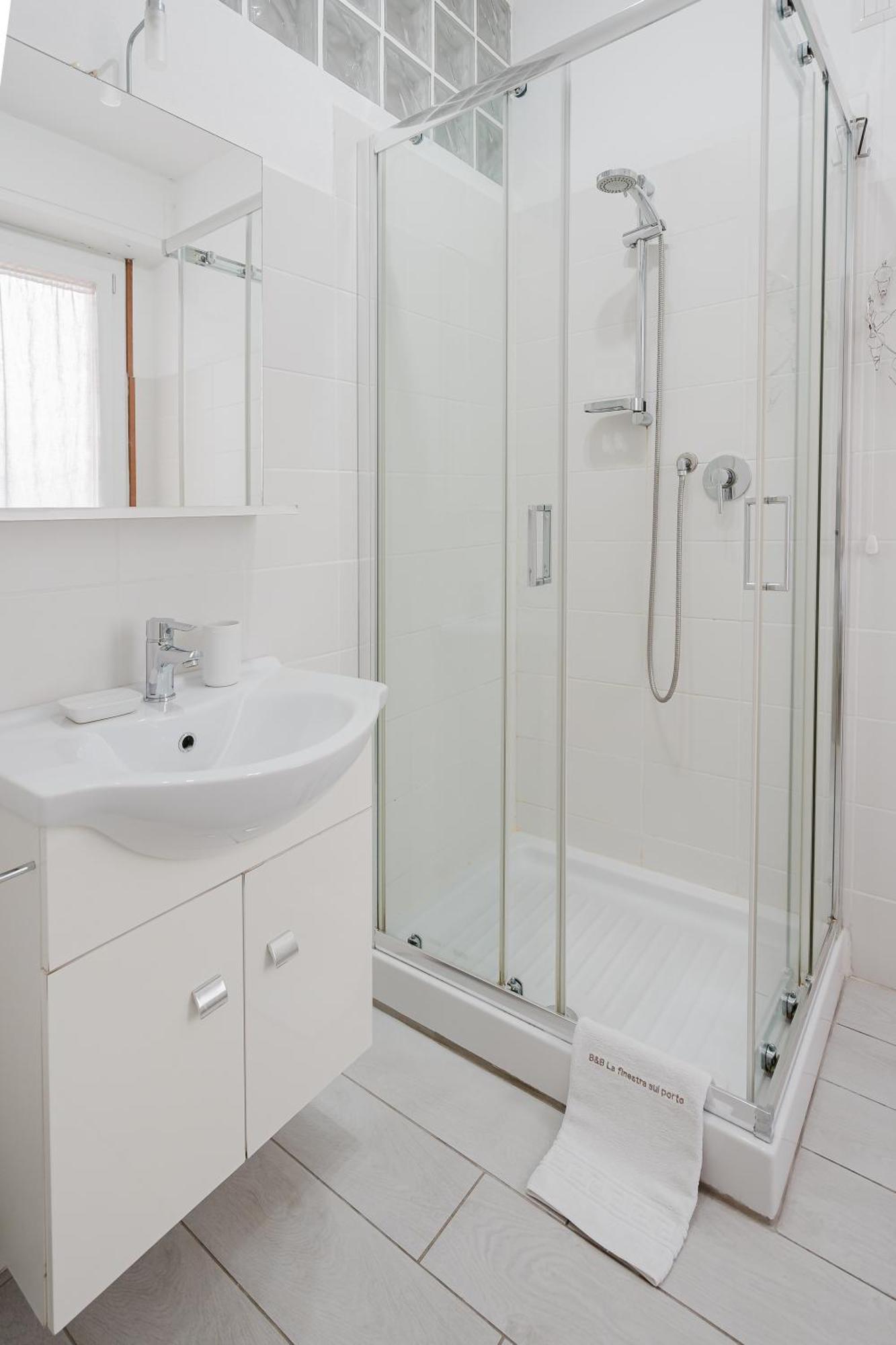 B&B La finestra sul porto Porto Torres Esterno foto